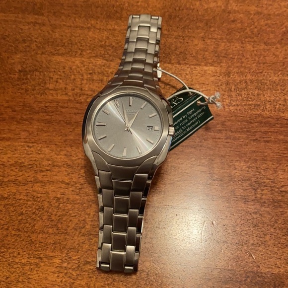 Ladies Citizen ECO-Drive watch - Picture 5 of 7